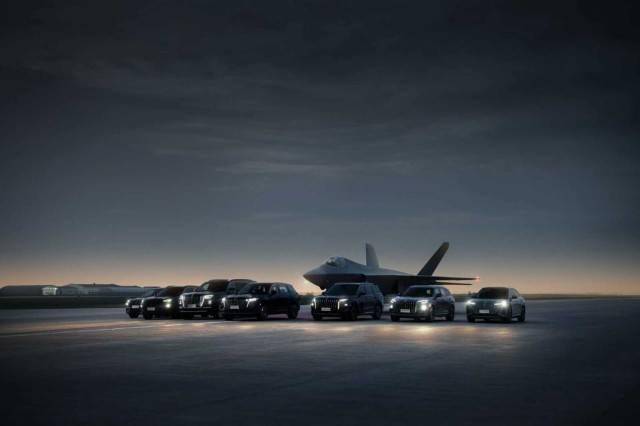 紅旗HS6 PHEV亮相長春航空展:以混動科技與東方美學共筑大國重器新篇