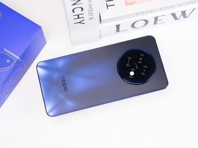 六年耐看不過時 OPPO K13s耐用還是影像神器