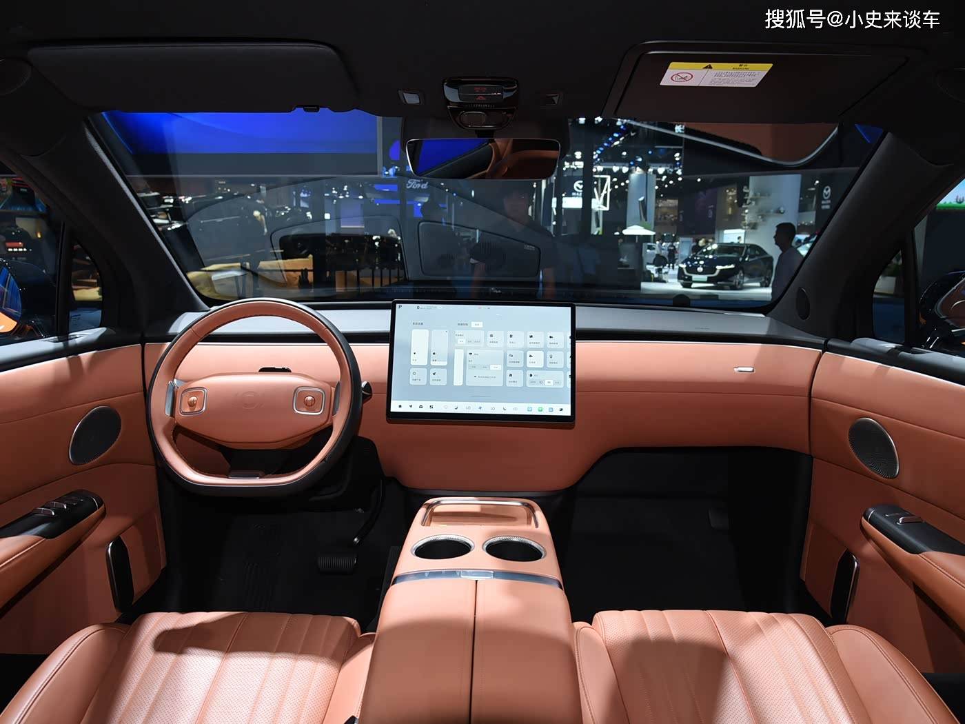 長安全新中大型SUV上市!轎跑跨界外觀很動感,配增程/純電雙動力