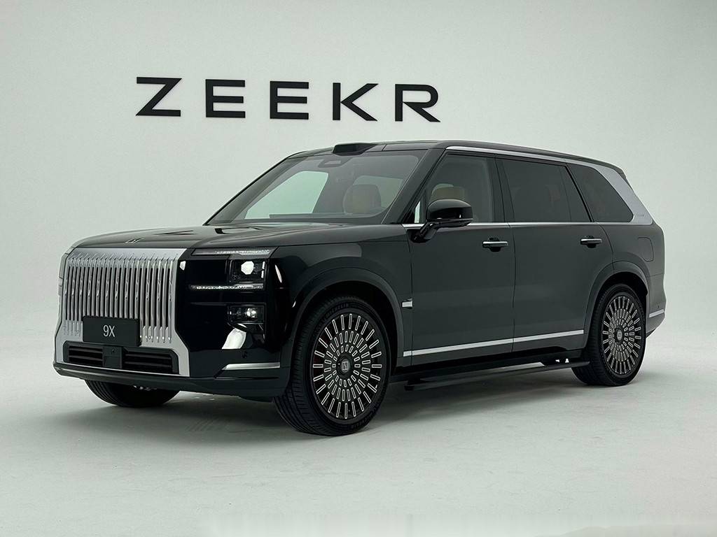 又一國產(chǎn)百萬級SUV?尊界M900再曝渲染圖,氣場不輸賓利